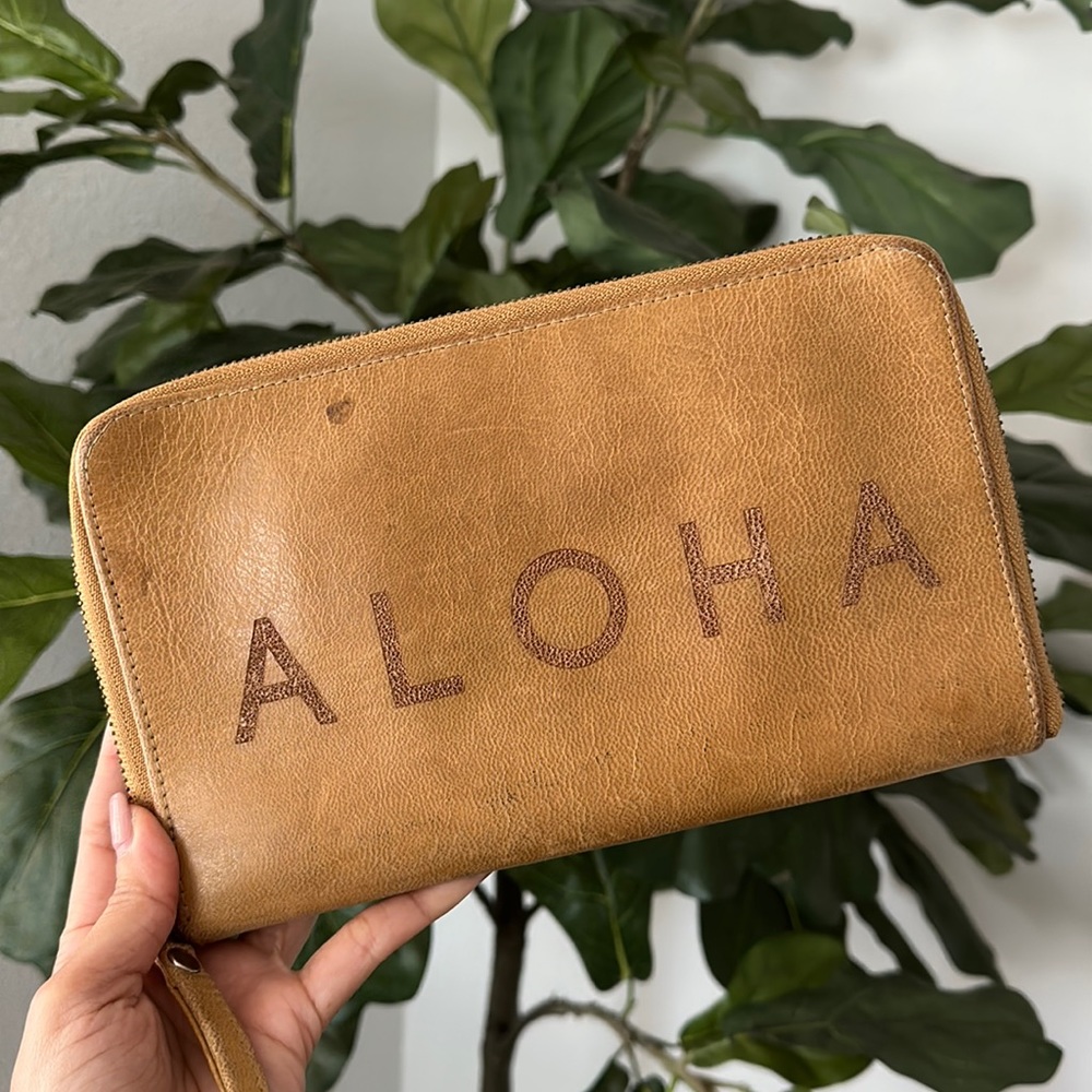 ALOLA Leather Wallet